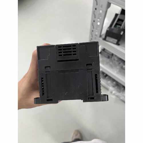 议价欧姆龙PLC可编程控制器CP1HEX40DTDSC维修