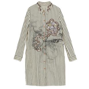 谜底条纹衬衣裙长袖秋季新品复古风绣花宽松直筒裙243ML1142