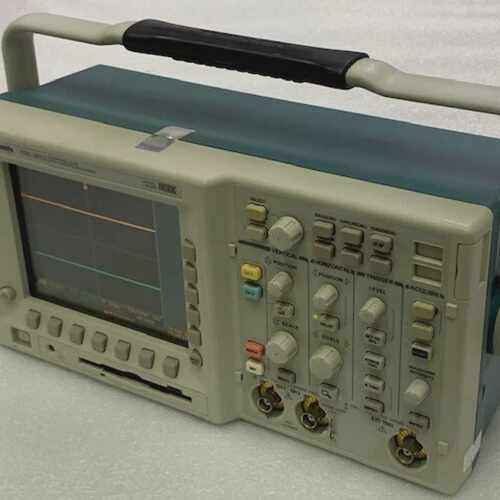 Tektronix TDS 3012 2 Ch Color Digital Phosphor Oscilloscope