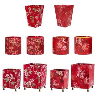 新中式红色抱抱桶桃缘鲜花插花包装盒复古花束年宵花桶锦绣繁花方