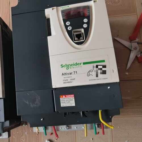 【请询价】ATV71HD11N4Z变频器11KW15HP3