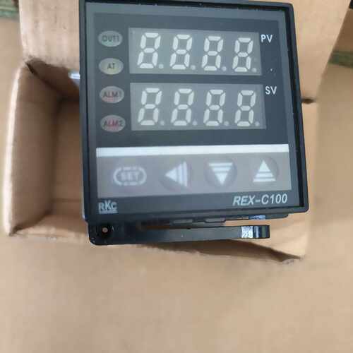 议价全新原装进口日本理化温控器，REX-C100,还剩3个，成色