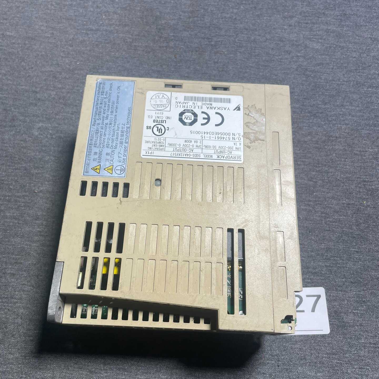 日本安川电机(YASKAWA)SGDS-04A12AY517