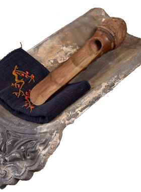 雕花民俗兽面纹烧制收纳摆件