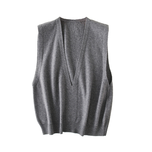 25早春新款欧货宽松短款深V领羊绒线马甲背心女羊毛马夹外穿坎肩