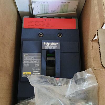 议价Ezd100m3050n Molded Case Circuit Breaker 1 Ut Usually No