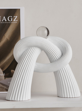 现代简约几何条纹创意艺术摆件客厅玄关书柜高级感小众软装饰品