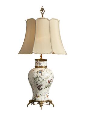 欧式风白釉花鸟陶瓷手工彩绘台灯
