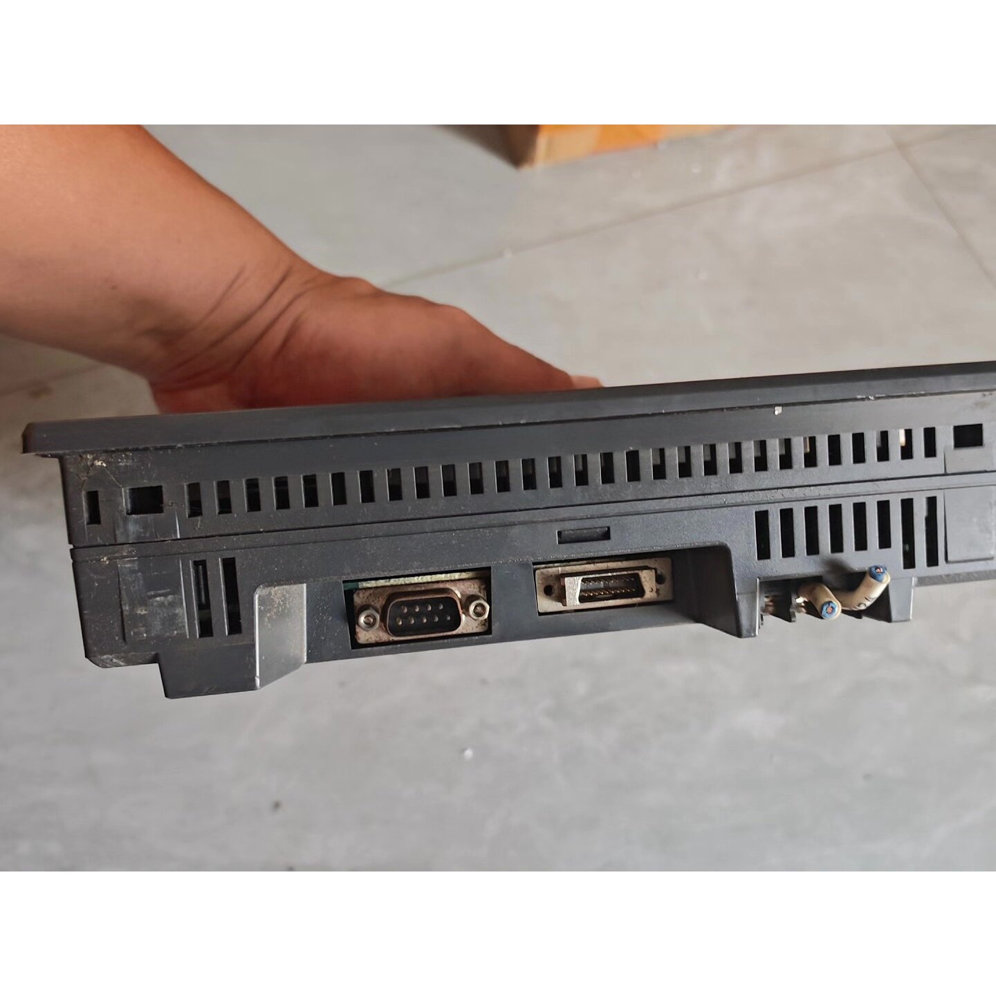 议价-VT3-V7,基恩士KEYENCE触摸屏,7寸彩色工业人机界