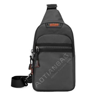 男士胸包斜休闲旅行男包多功能单肩包潮牌小背包牛津布户外斜挎包