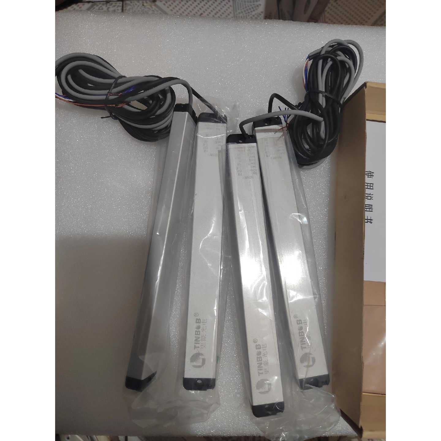 全新原装T421-19NP-2 TINBOB/更豪光电两套,—议价