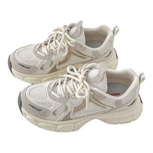 环球老爹鞋女款软底轻便不累脚显脚小配裙子百搭网面透气运动鞋子