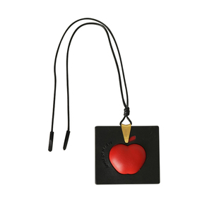 【新年礼物】idemak原创苹果真皮包包挂件挂链车载香薰挂饰留香