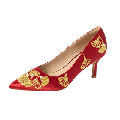 国风刺绣尖头细跟高跟鞋红色婚鞋