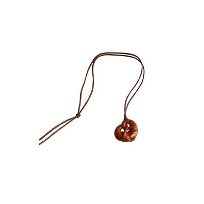 可颂仔碱水结牛角包吊坠项链女