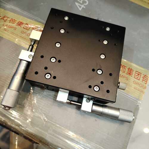 XY轴滑台125X125厚46 ，大行程手调滑台，正面安装孔