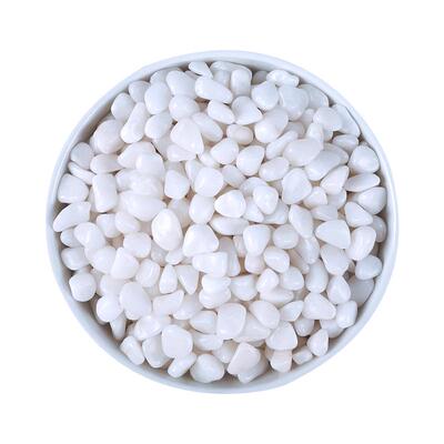 庭院小白造景鹅卵石白色石子铺地