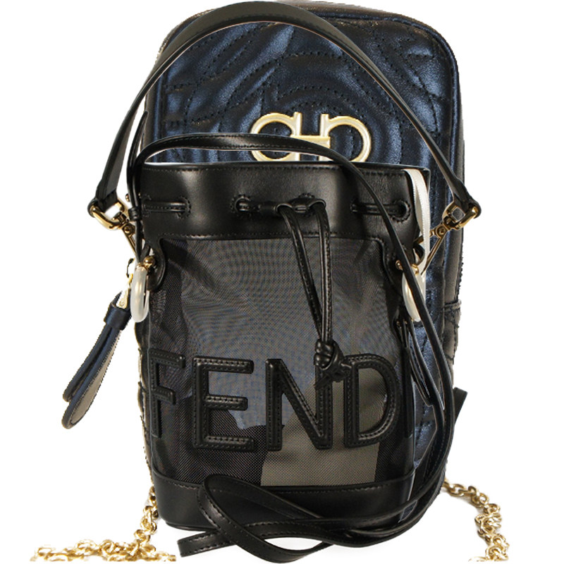 FENDI/芬迪女士黑色字母图案网眼迷你单肩斜跨水桶包8BS010