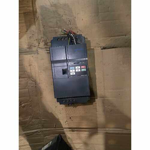 溢价-众晨变频器Z2400-7R5G/11P，7.5KW，