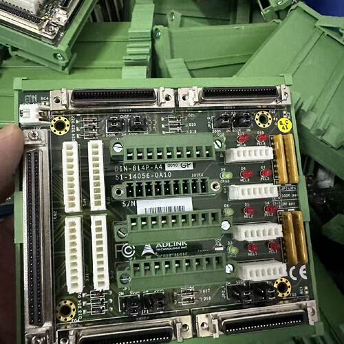 询台湾凌华ADLINK DIN-814P-A4端子板，型号51