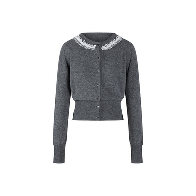 HERLIAN 2025年新品女士针织衫手工立体花蕾丝拼接灰色修身上衣