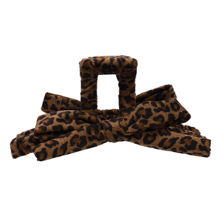 豹纹蝴蝶结抓夹女高级感2026新款大号鲨鱼夹子发夹后脑勺发卡头饰