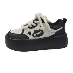 爆款韩系百搭小白鞋增高厚底板鞋女2026新款春秋季休闲运动松糕鞋