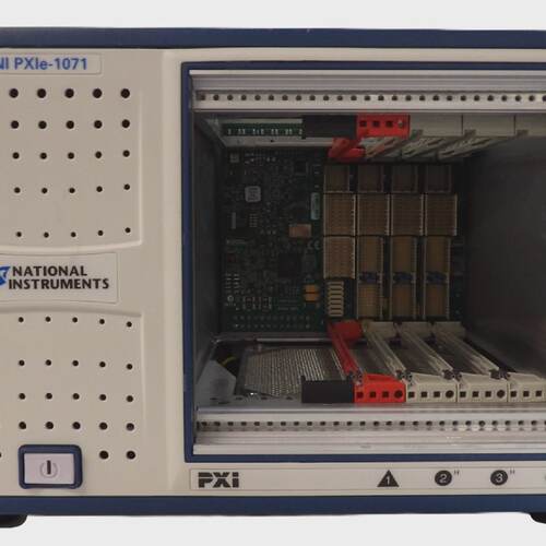PXIe-1073 National Instruments 195659B-01L PXI Express Chass
