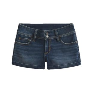 李李服饰双扣丰胯低腰牛仔短裤女2026冬季翻盖口袋显瘦提臀热裤