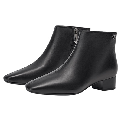 KISSCAT接吻猫25冬新款简约短靴真皮小方头黑色时装靴踝靴女