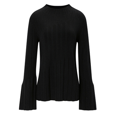 BCBG冬女装时尚百搭精致优雅不对称喇叭袖立线黑色针织毛衣款