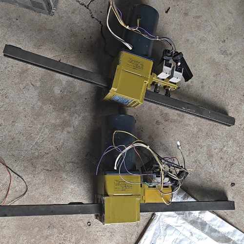 溢价-东方直线电机LM4F10MC-4减速器实物图，功能正