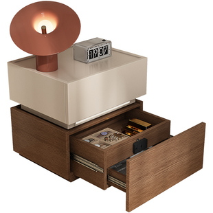 实木暗格床头柜2026新款中古奶油风储物柜隐藏抽屉悬浮积木床边柜