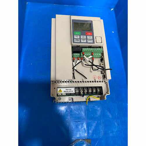 询三垦变频器型号NS4A013B实物图拍摄功能完好