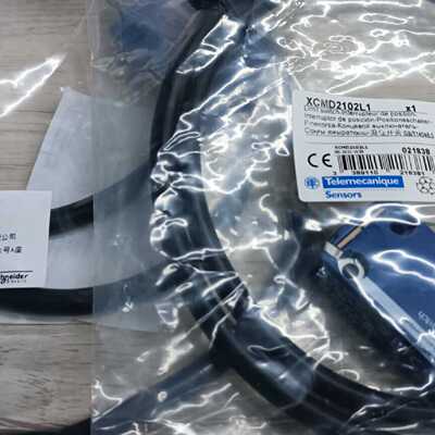 议价特价现货施耐德全新原装正品极限开关XCMD2102L1印尼制造