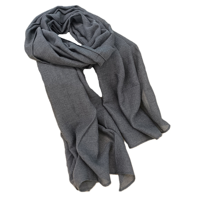 2025新款深灰色围巾女薄短款围脖