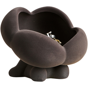 放钥匙收纳玄关摆件陶瓷高级感小众托盘入户进门口鞋柜装饰置物架