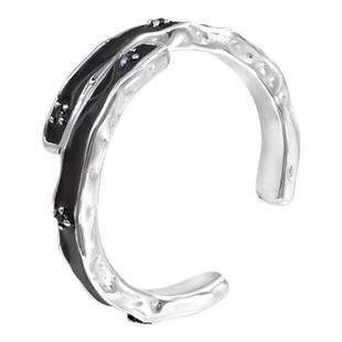 [新年礼物]明星同款OINICIO初印沉积系列925银黑滴胶不对称戒指女