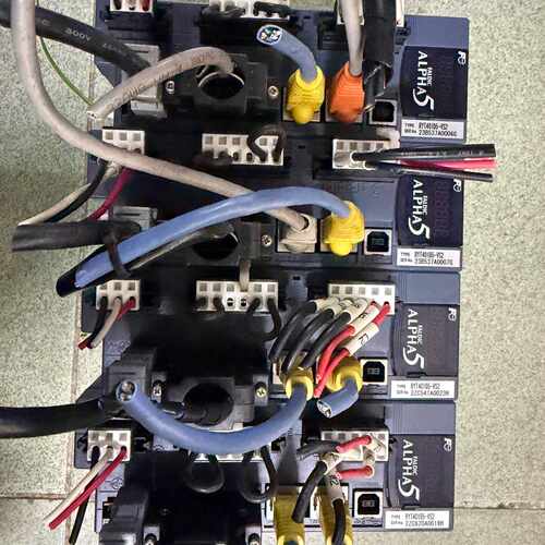 富士伺服驱动器RYT401D5-VS2，400W，，议价商品