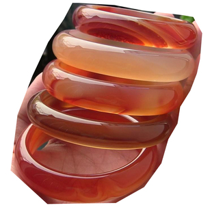 天然巴西玛瑙手镯/加厚不加宽/水润通透/悄色玉髓