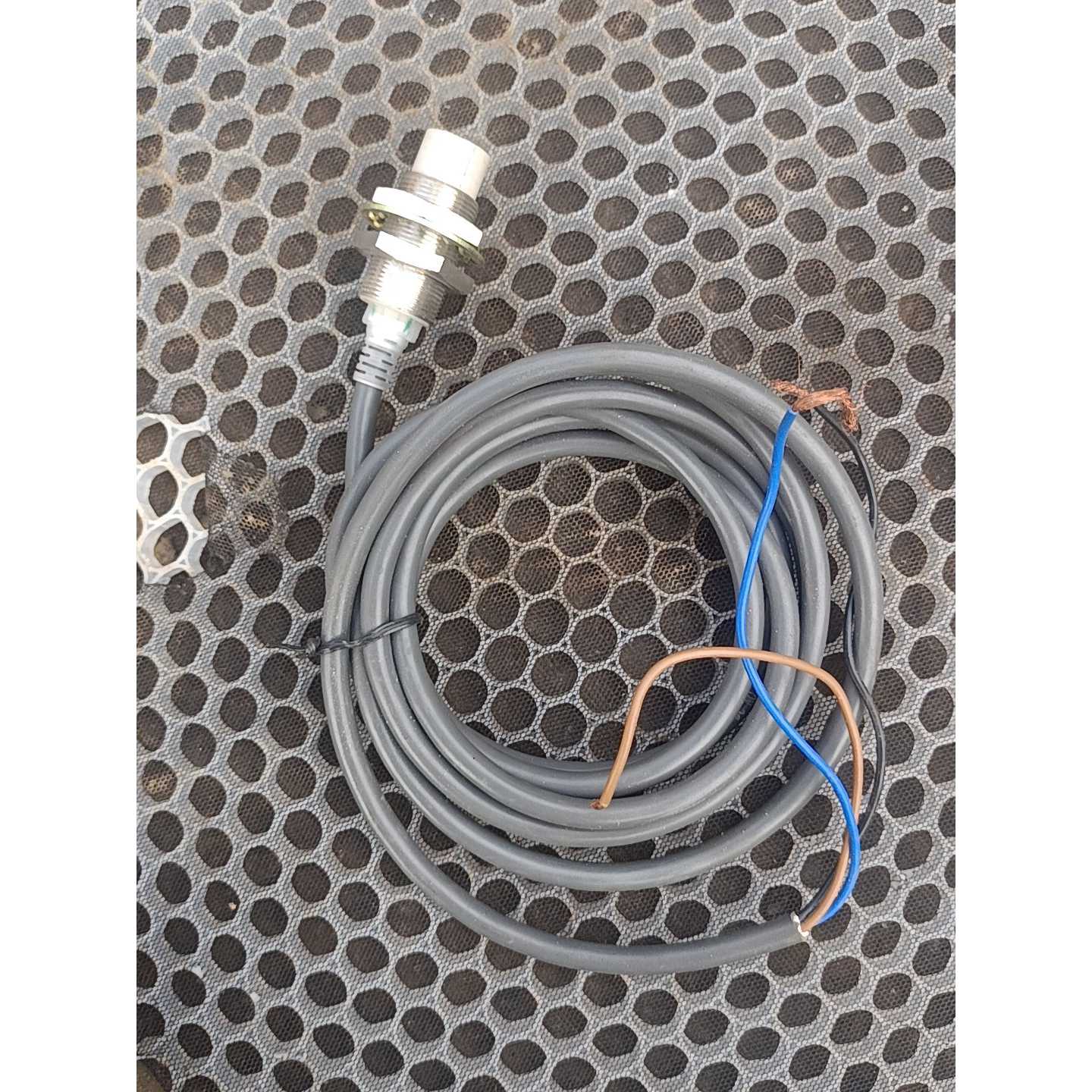 E2EX10ME1传感器没有包装