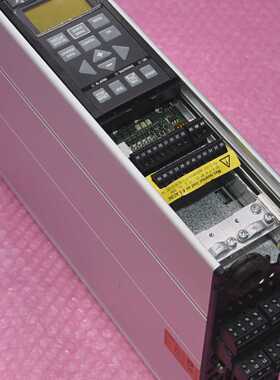 Danfoss VLT / VLT5001PT5B20EBR3DLF10A00C0 / 175Z0535 / Frequ