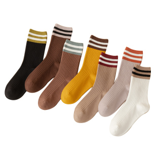 配鲨鱼裤的袜子女士中筒春秋款网红外穿运动秋冬季纯棉长筒堆堆袜