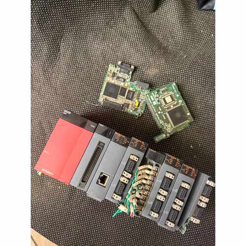 议价可维修三菱PLC电源Q61P一个