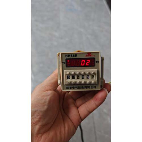 在线议价欣灵时间继电器HHS6R，AC220V，0.1s-9.9h。