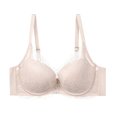 Comfit立体浮雕蕾丝大码内衣