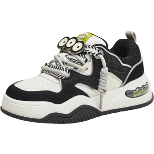 天美意玩具总动员联名三眼仔厚底增高运动板鞋女秋新款小白休闲鞋