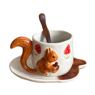 可爱立体松鼠蘑菇陶瓷咖啡杯碟送闺蜜生日礼物好看的马克杯伴手礼