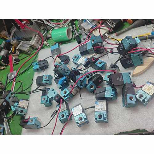 溢价-MAC电磁阀35A-AAA-DDCC-1BK和35a-a
