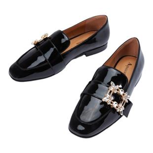 Aquascutum雅格狮丹 英伦风时尚黑色漆皮水钻方扣乐福鞋单鞋女